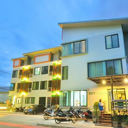 City Ratsada Lampang Exteriör bild