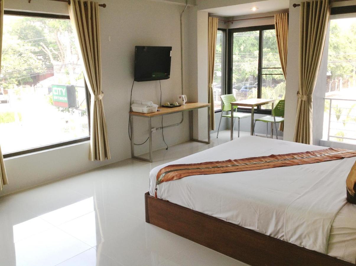 City Ratsada Lampang Exteriör bild