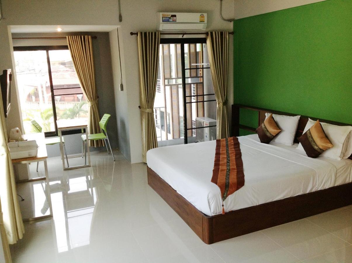 City Ratsada Lampang Rum bild