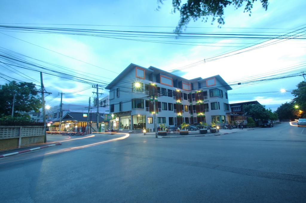 City Ratsada Lampang Exteriör bild