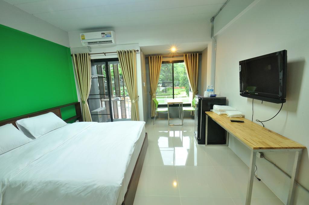 City Ratsada Lampang Rum bild
