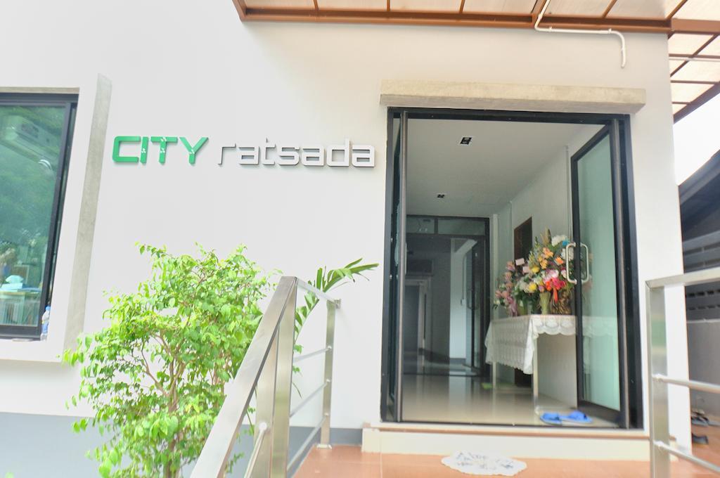 City Ratsada Lampang Exteriör bild