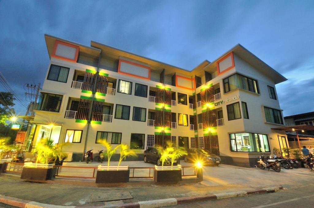 City Ratsada Lampang Exteriör bild